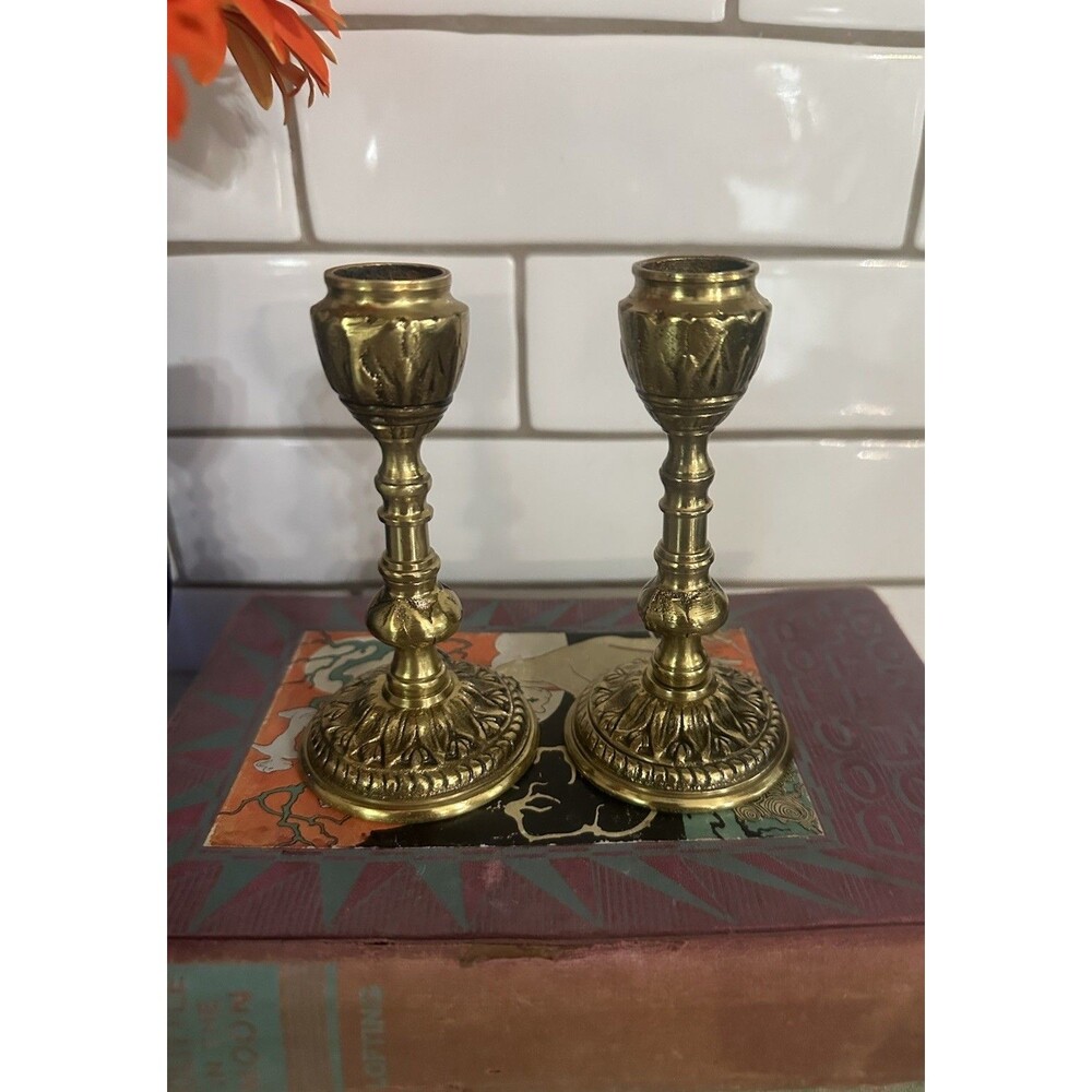 Pair of Vintage Peerage England Brass Candlesticks Victorian Ornate Base 5”